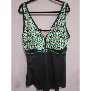 Inches Off Plus Size 30W Green and Black O Pattern Swim Dress‎ One Piece Swim